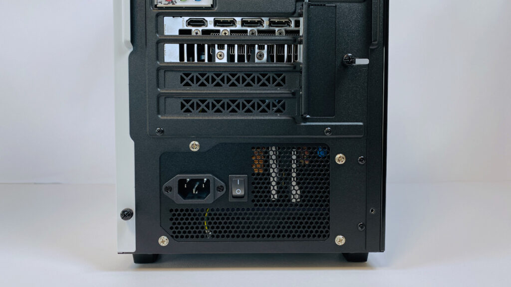 Lightning-G-AF7W レビュー インターフェース背面下
