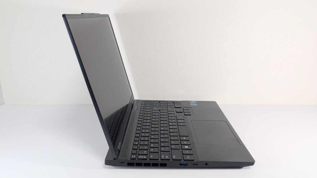G TUNE E5-I7G50BK-B　側面