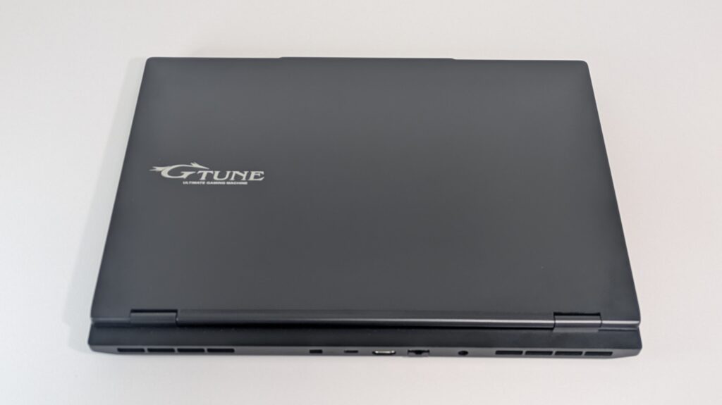 G TUNE E5-I7G50BK-B　天板