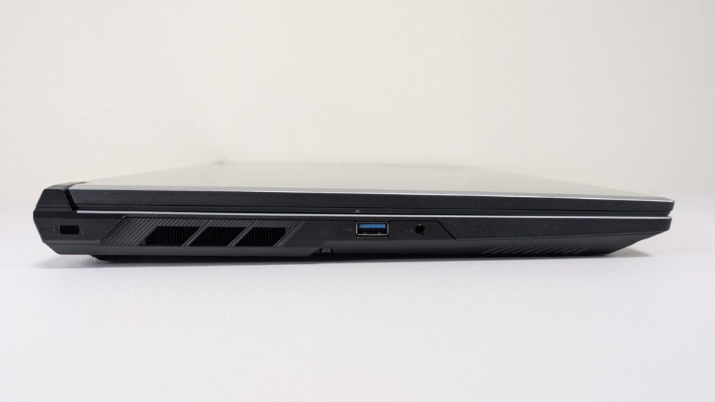 DAIV R6-I7G50SR-A　左側面