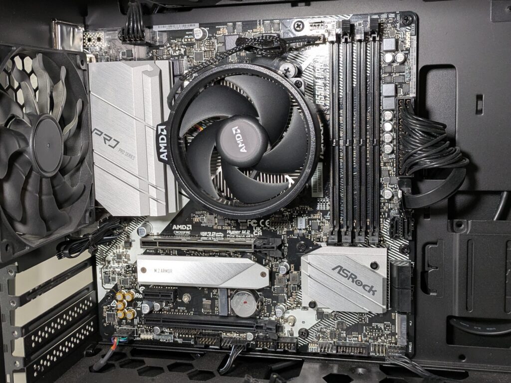 レベルインフィニティ　マザーボード