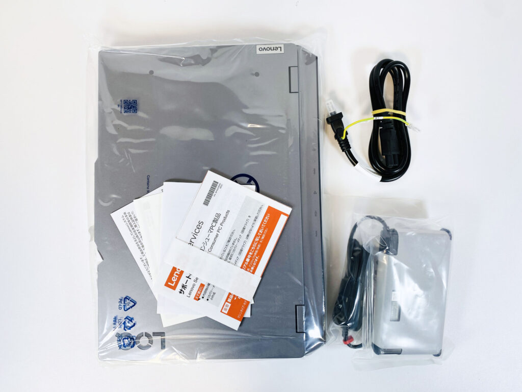 Lenovo LOQ 15IRX9　レビュー　付属品