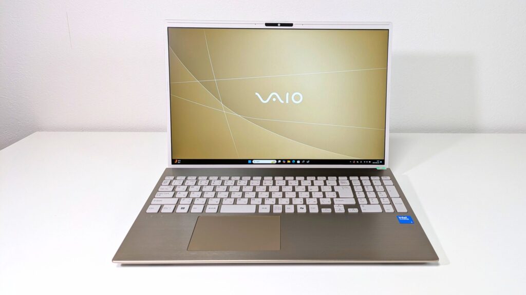 VAIO F16