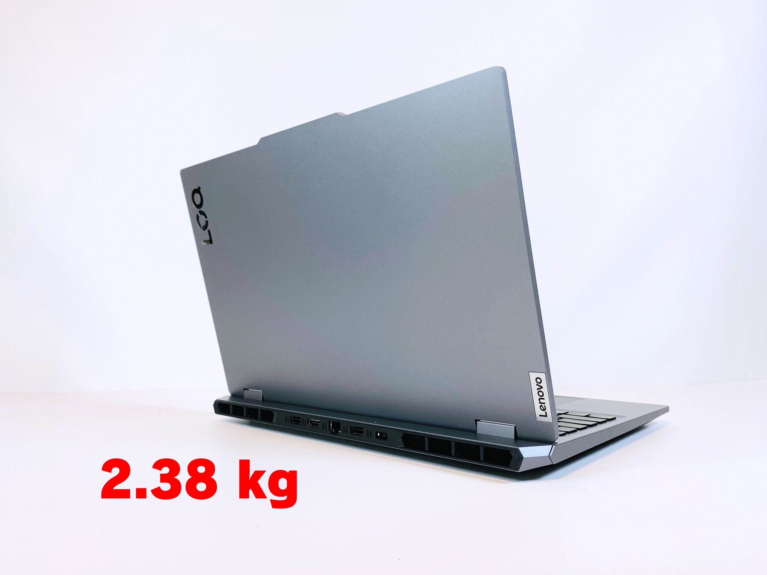 Lenovo LOQ 15IRX9　レビュー　重さ