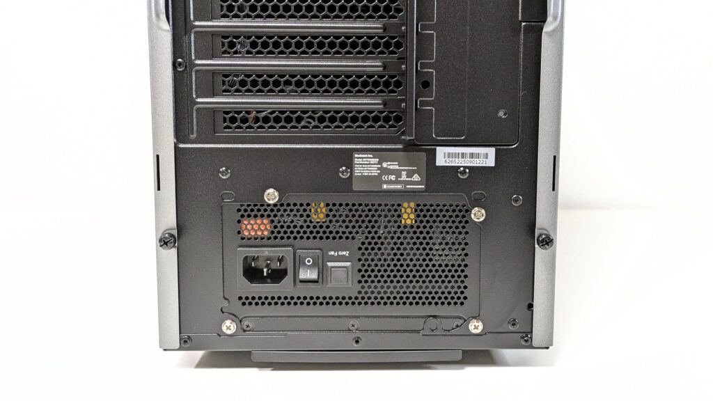 GALLERIA ZA7R-R58 9800X3Dレビュー 背面 電源ユニット