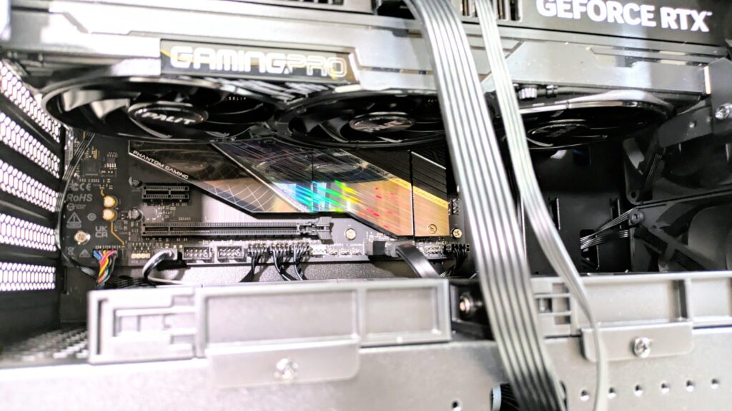 GALLERIA ZA7R-R58 9800X3Dレビュー 内装 ヒートシンク