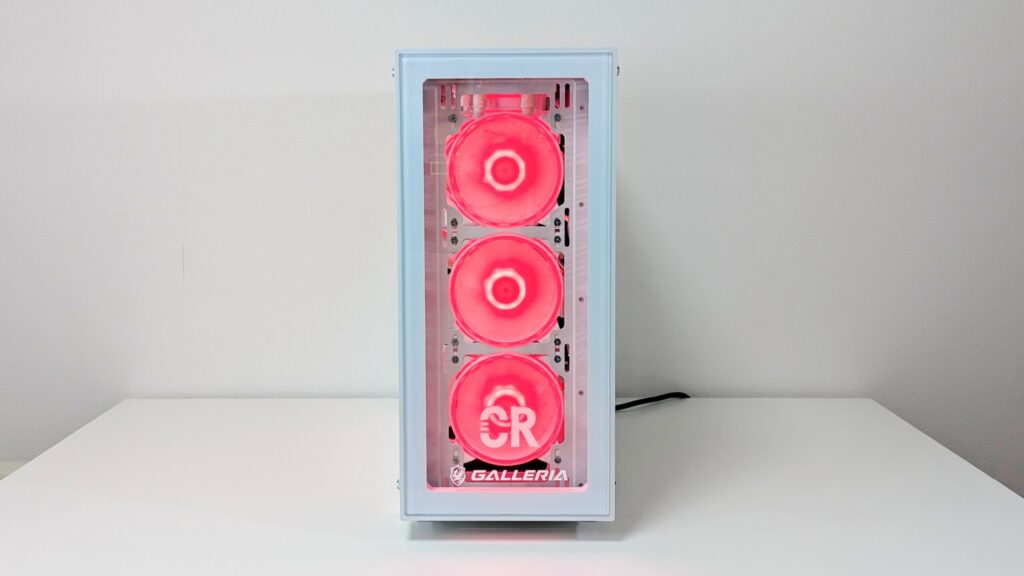 CRコラボPC　外観　電源オンの状態