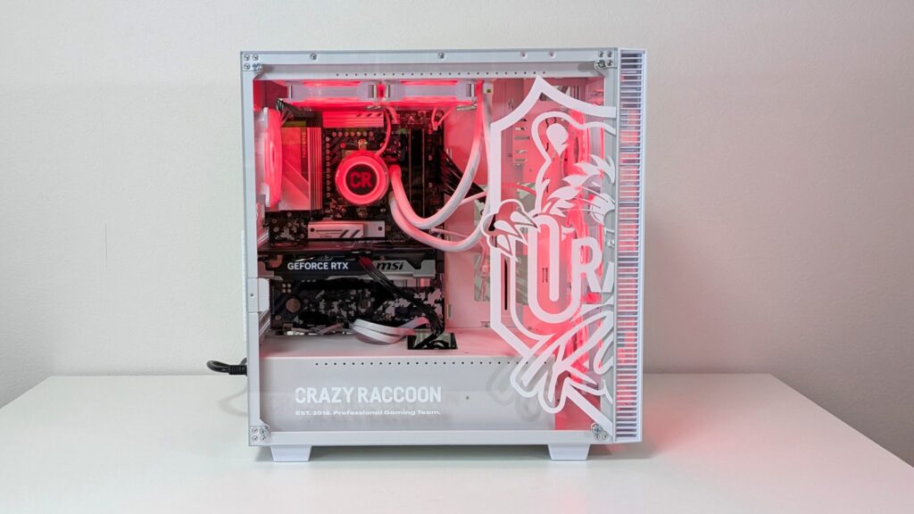 CRコラボPC　外観　電源オンの状態