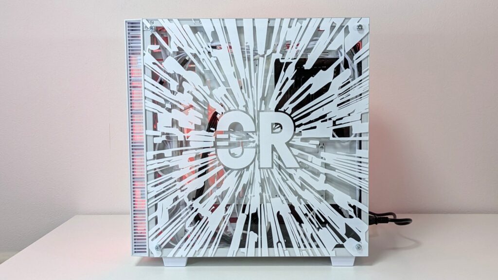 CRコラボPC　外観　電源オンの状態