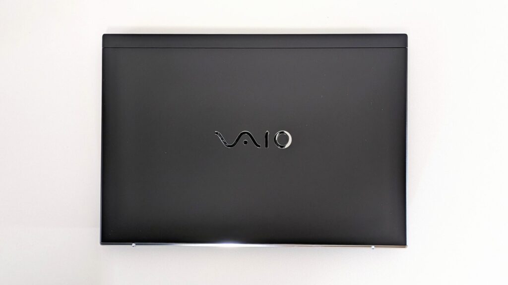 VAIOリユース品　製品外観　天板
