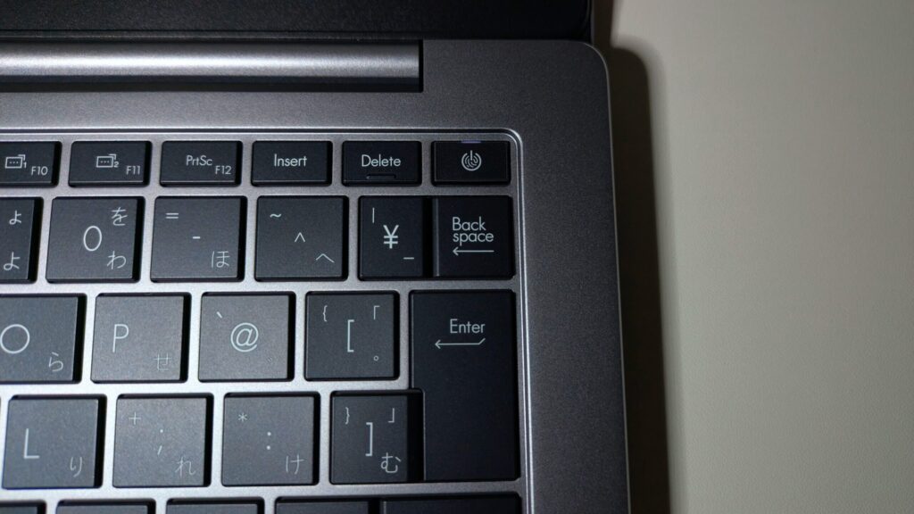 ASUS ExpertBook P3（PM3406CKA）　　キーボード