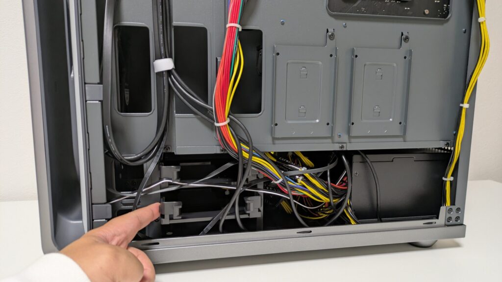 GALLERIA XPC7A-R57-GD　内装