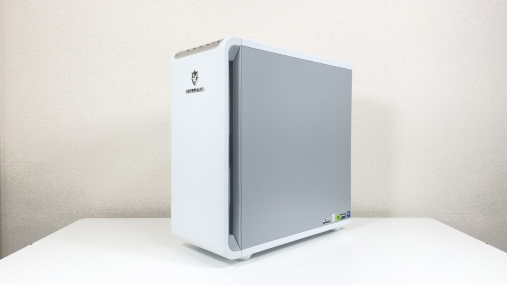 GALLERIA XPC7A-R58-WL 外装
