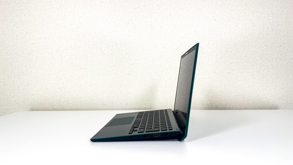 VAIO SX14-R 側面