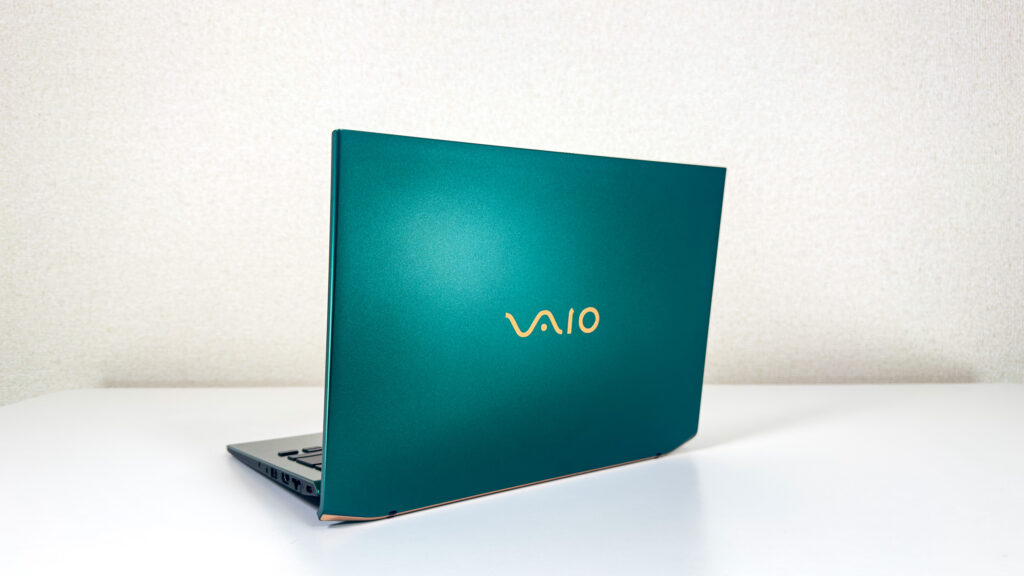 VAIO SX14-R  斜め
