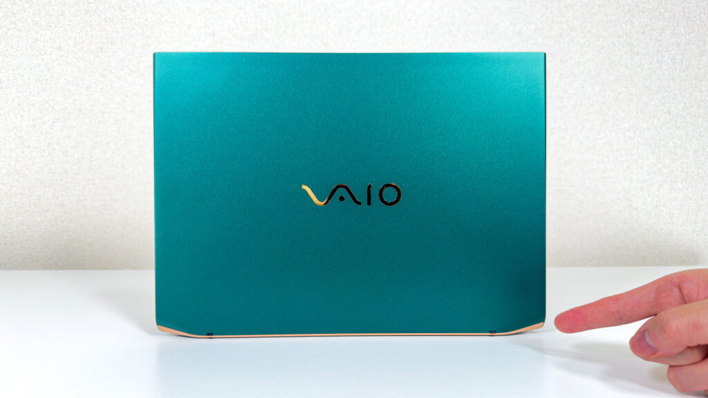 VAIO SX14-R くさび型